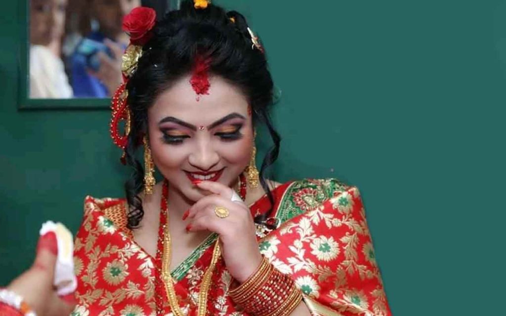 रजनीया इन्गेज्मेन्ट जुल